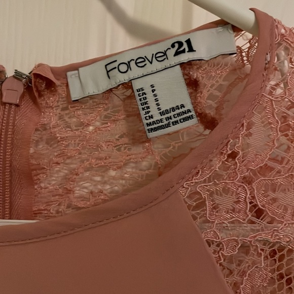 Lacy Forever 21 dress - Picture 3 of 3